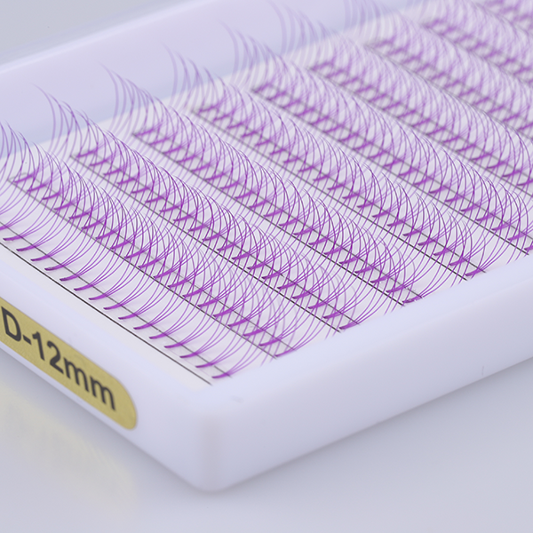Cils dégradés colorés